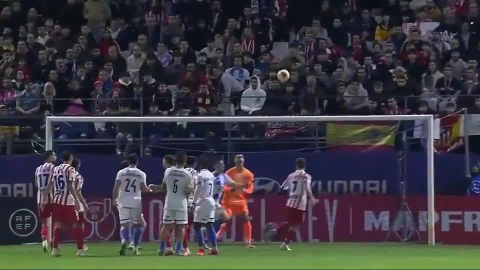 曼联卖齐尔克泽计划曝光，罗马欲打包他和桑乔！夏窗可5000万签塞门约